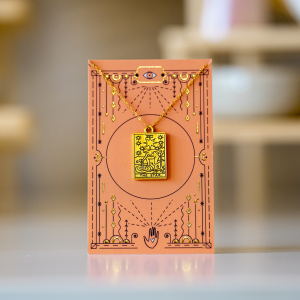 LOH_Necklace_Gold_TarotTheStar_Sunset_SQ